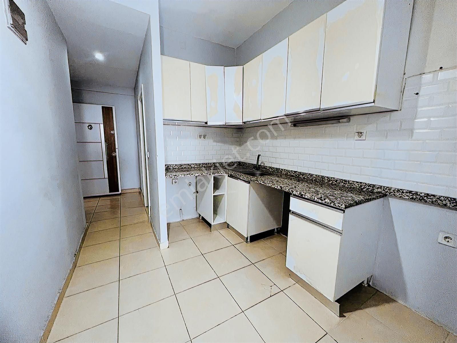 Fenerde Katta Güney-doğu Cephe 2+1 Daire - Görsel 18