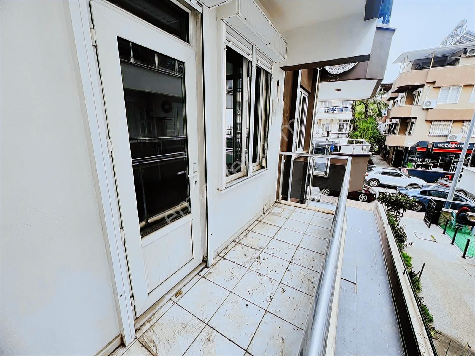 Fenerde Katta Güney-doğu Cephe 2+1 Daire - Görsel 2