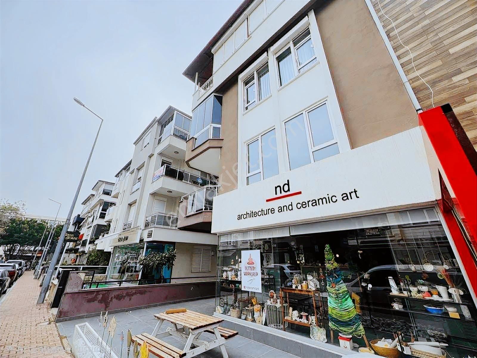 Fenerde Katta Güney-doğu Cephe 2+1 Daire