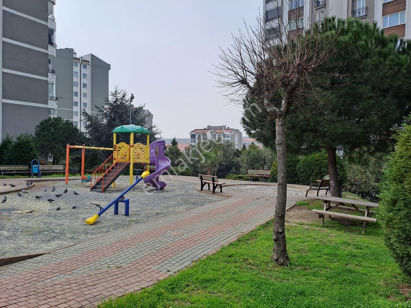Başakşehır 5. Etap Emırgan Sıtesı’nde Cadde Üzerı, Metroya Yürüme Mesafesınde Kıralık 2+1 Daıre - Görsel 26