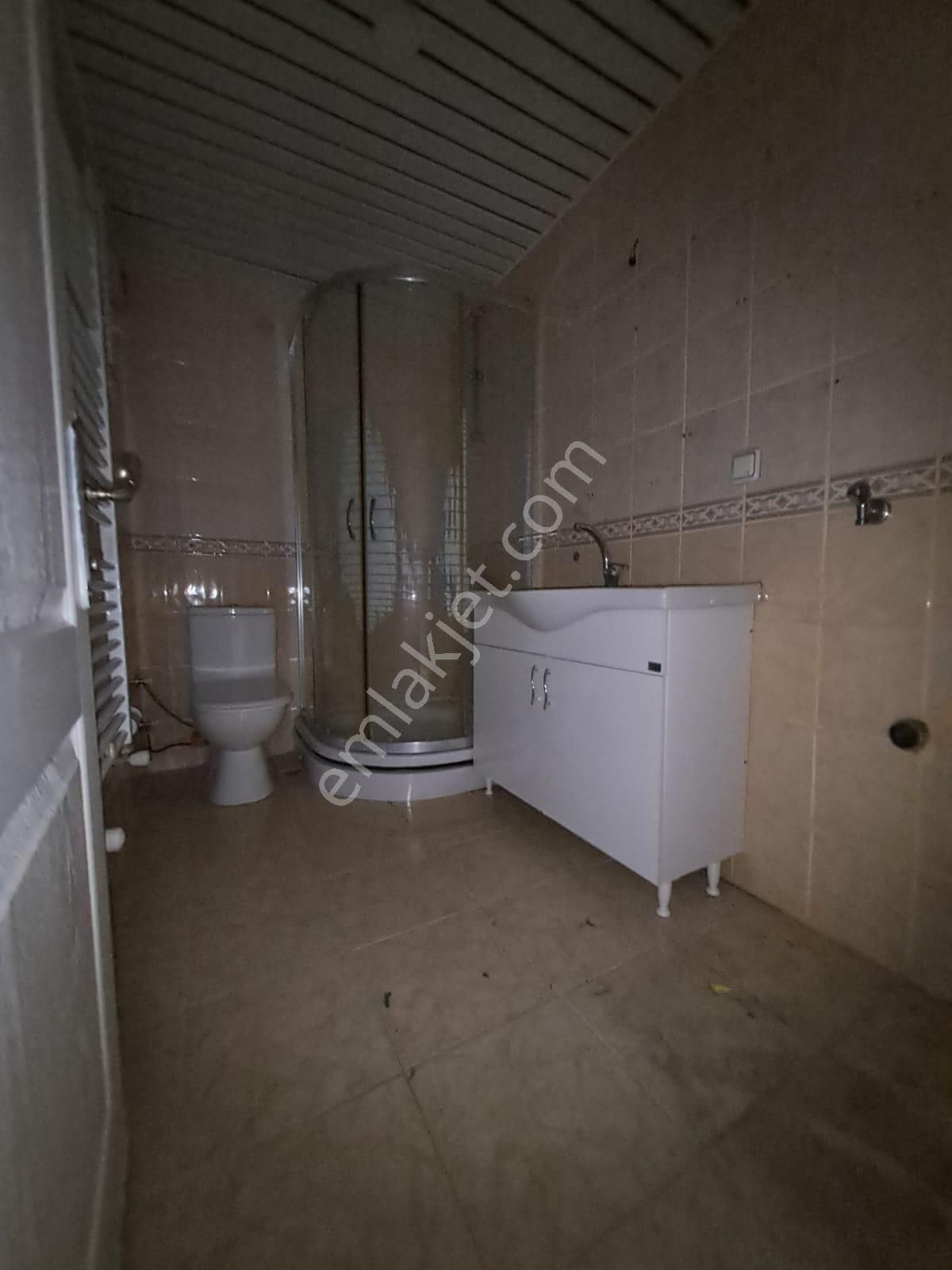 Başakşehır 5. Etap Emırgan Sıtesı’nde Cadde Üzerı, Metroya Yürüme Mesafesınde Kıralık 2+1 Daıre - Görsel 25