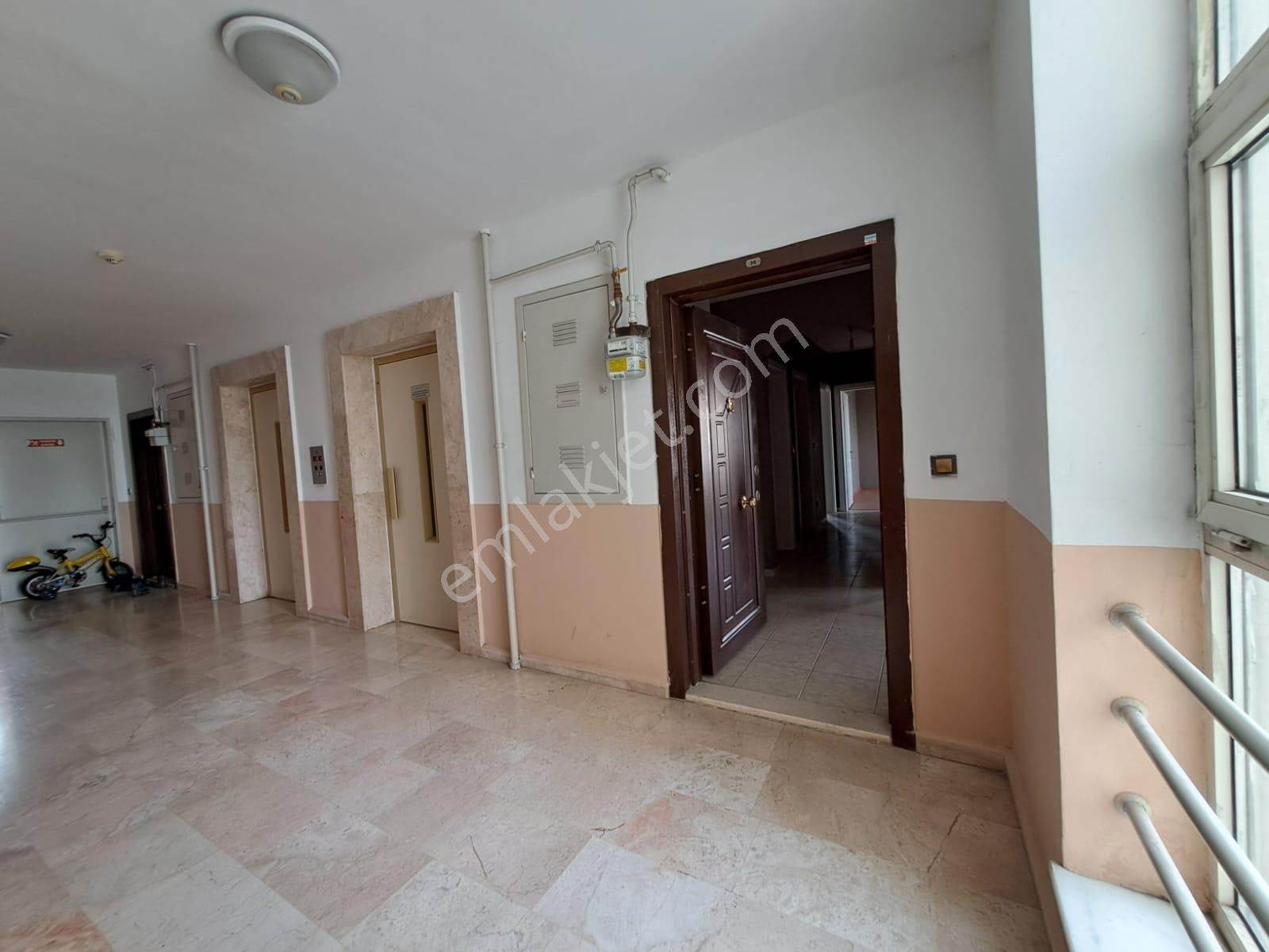 Başakşehır 5. Etap Emırgan Sıtesı’nde Cadde Üzerı, Metroya Yürüme Mesafesınde Kıralık 2+1 Daıre - Görsel 7