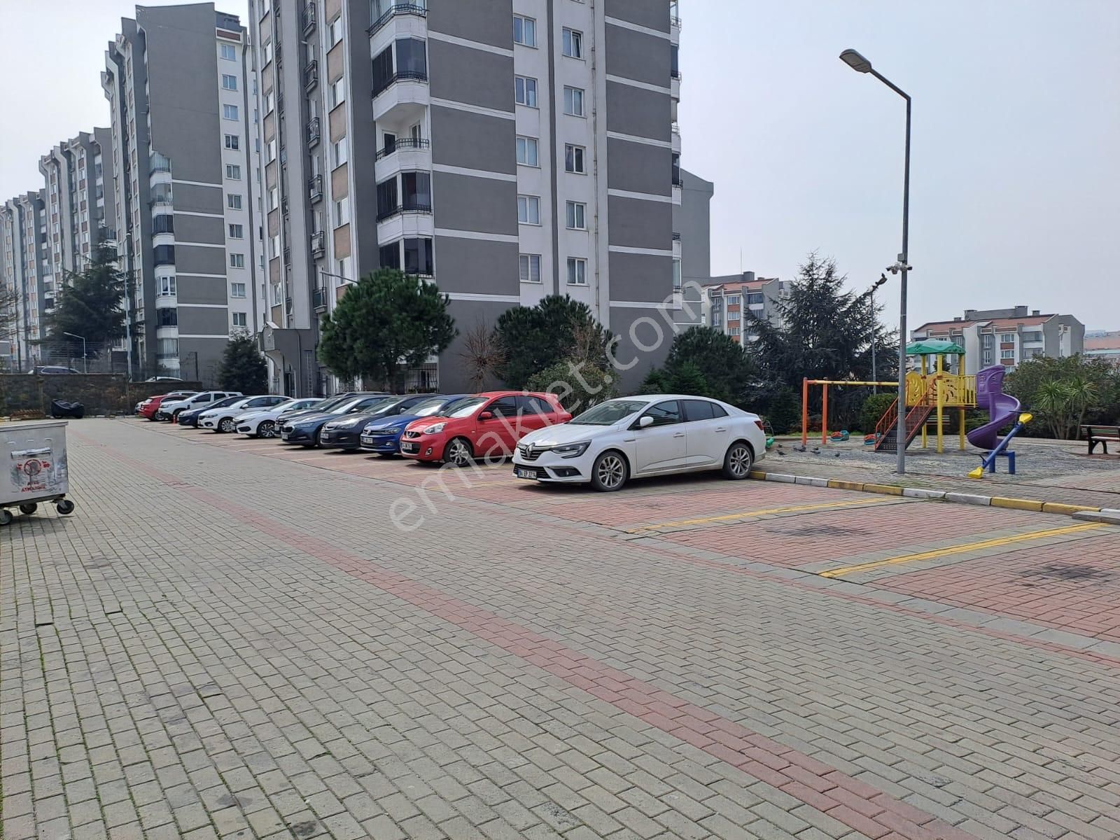 Başakşehır 5. Etap Emırgan Sıtesı’nde Cadde Üzerı, Metroya Yürüme Mesafesınde Kıralık 2+1 Daıre - Görsel 32