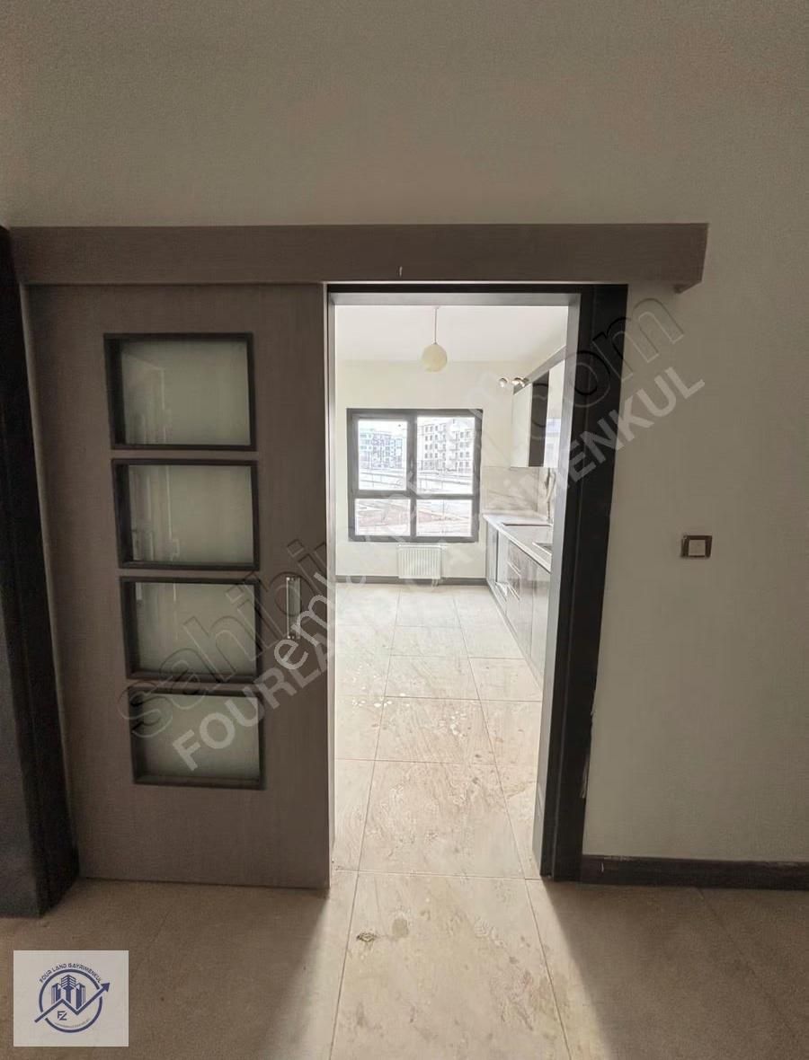 Four Land Gayrimenkul Farkıyla Kiralık 3+1 Daire - Görsel 7