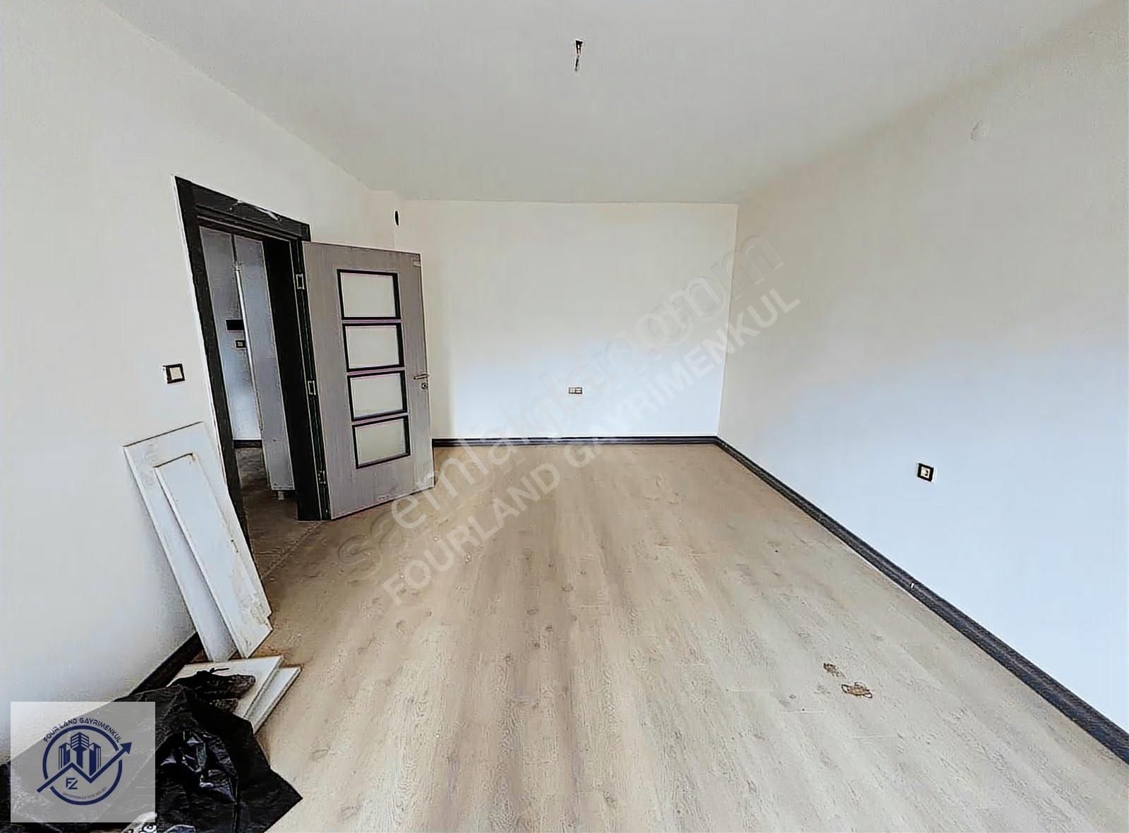 Four Land Gayrimenkul Farkıyla Kiralık 3+1 Daire - Görsel 17