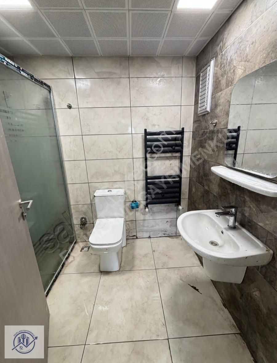 Four Land Gayrimenkul Farkıyla Kiralık 3+1 Daire - Görsel 19