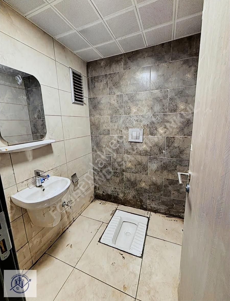Four Land Gayrimenkul Farkıyla Kiralık 3+1 Daire - Görsel 4