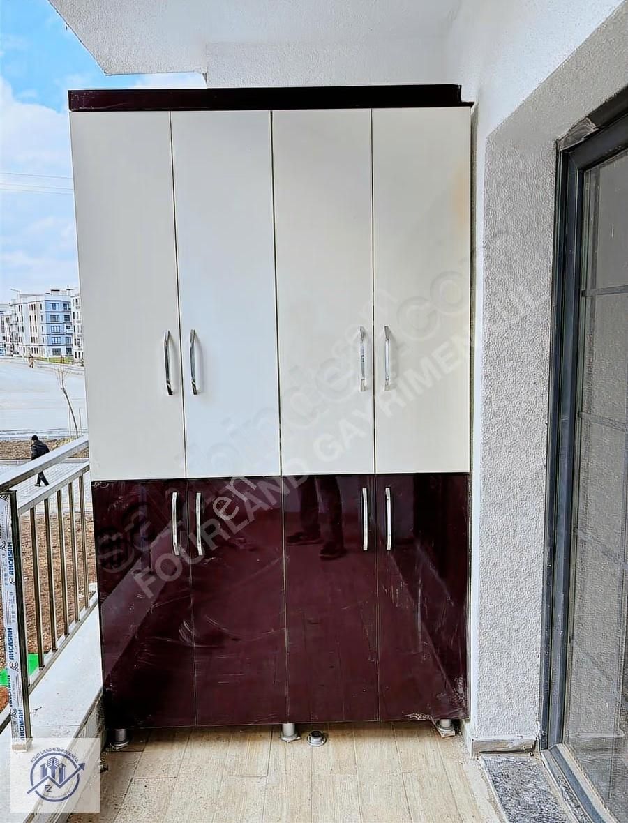 Four Land Gayrimenkul Farkıyla Kiralık 3+1 Daire - Görsel 3