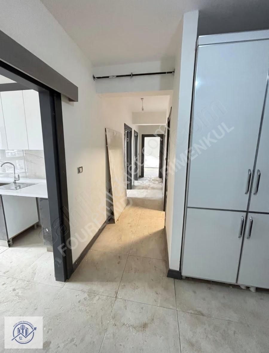 Four Land Gayrimenkul Farkıyla Kiralık 3+1 Daire - Görsel 9