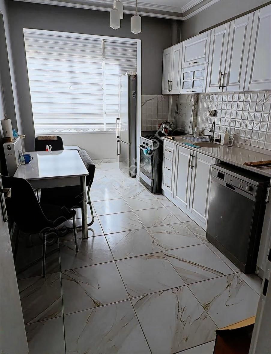 Bosna Mesaj Caddesi'nde Bakımlı 3+1 Satılık Daire (8. Kat) - Görsel 9