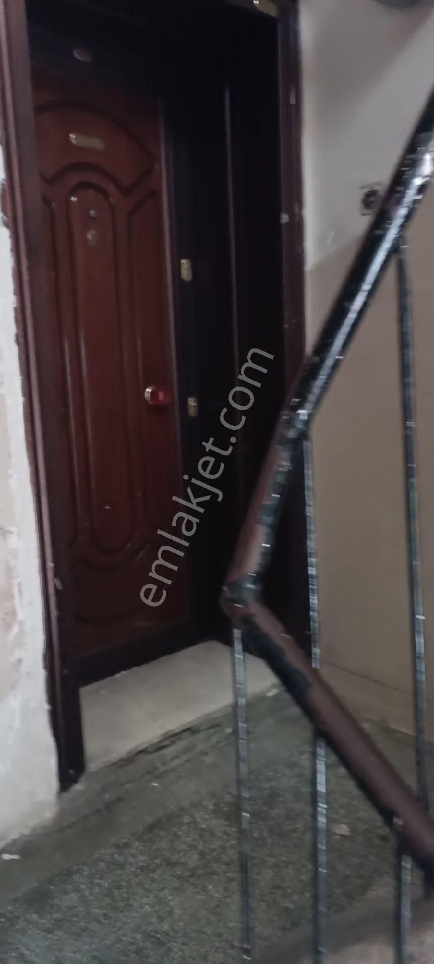 Karşıyakada Full Yapılı Eşyalı 2+1 Kiralık Daire - Görsel 16