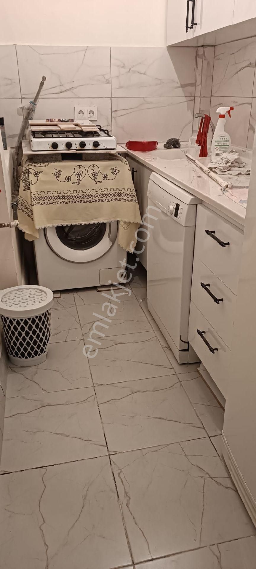 Karşıyakada Full Yapılı Eşyalı 2+1 Kiralık Daire - Görsel 14
