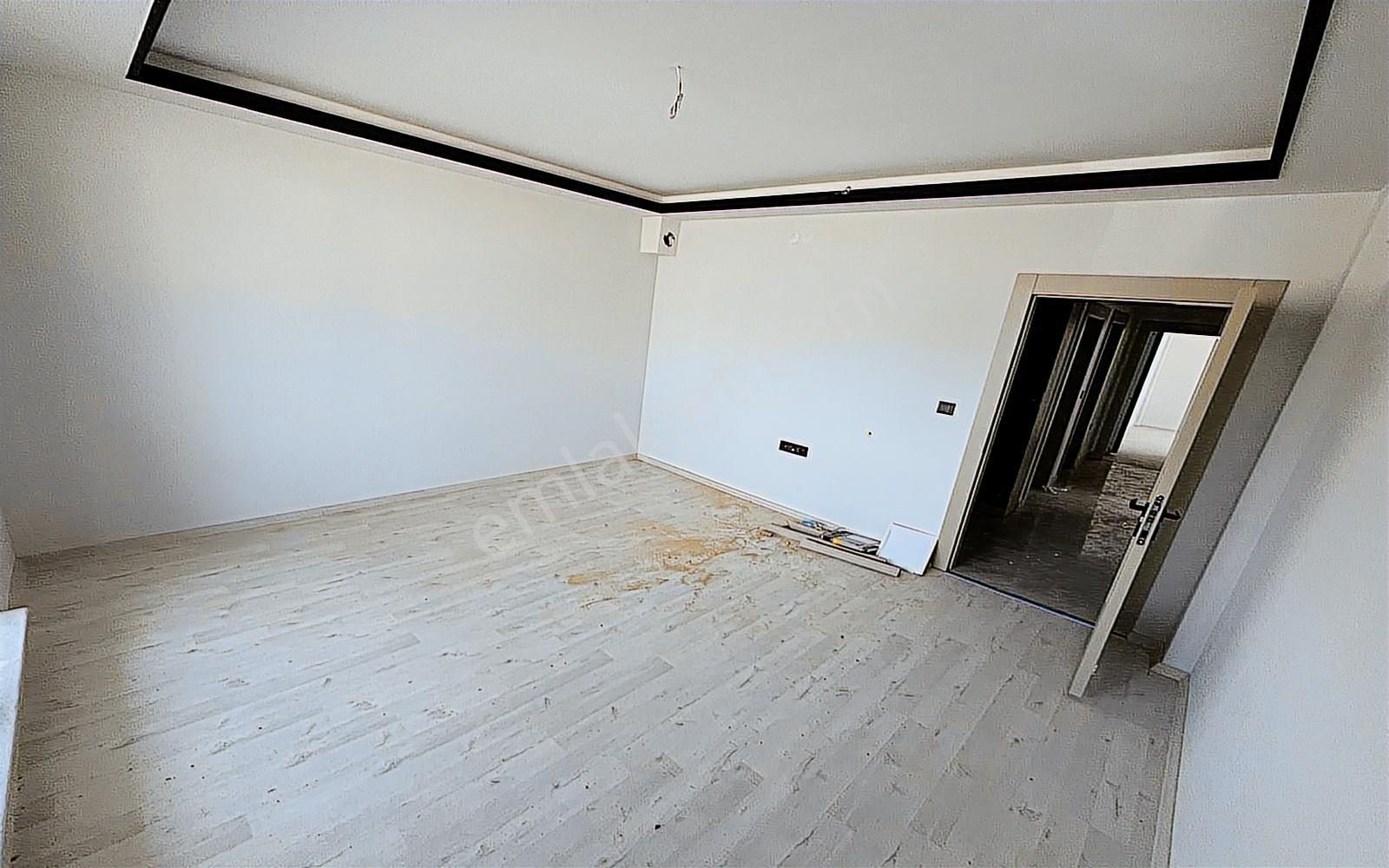 Yenikent Emlak'tan Kat Konumunda 3+1+depolu Satılık Lüx Daire - Görsel 2