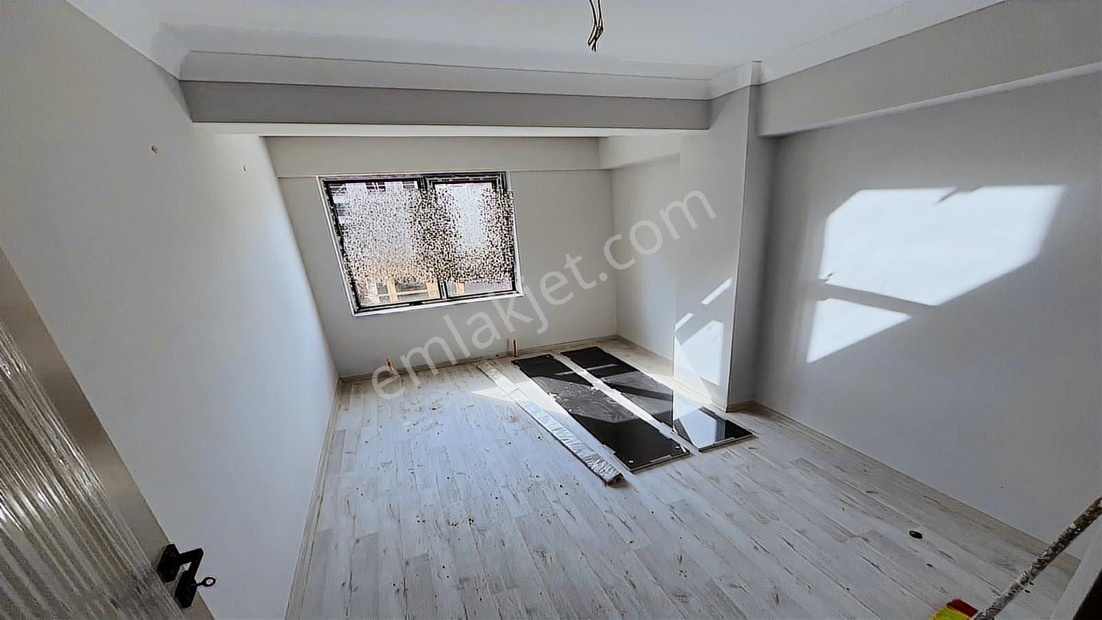 Yenikent Emlak'tan Kat Konumunda 3+1+depolu Satılık Lüx Daire - Görsel 35