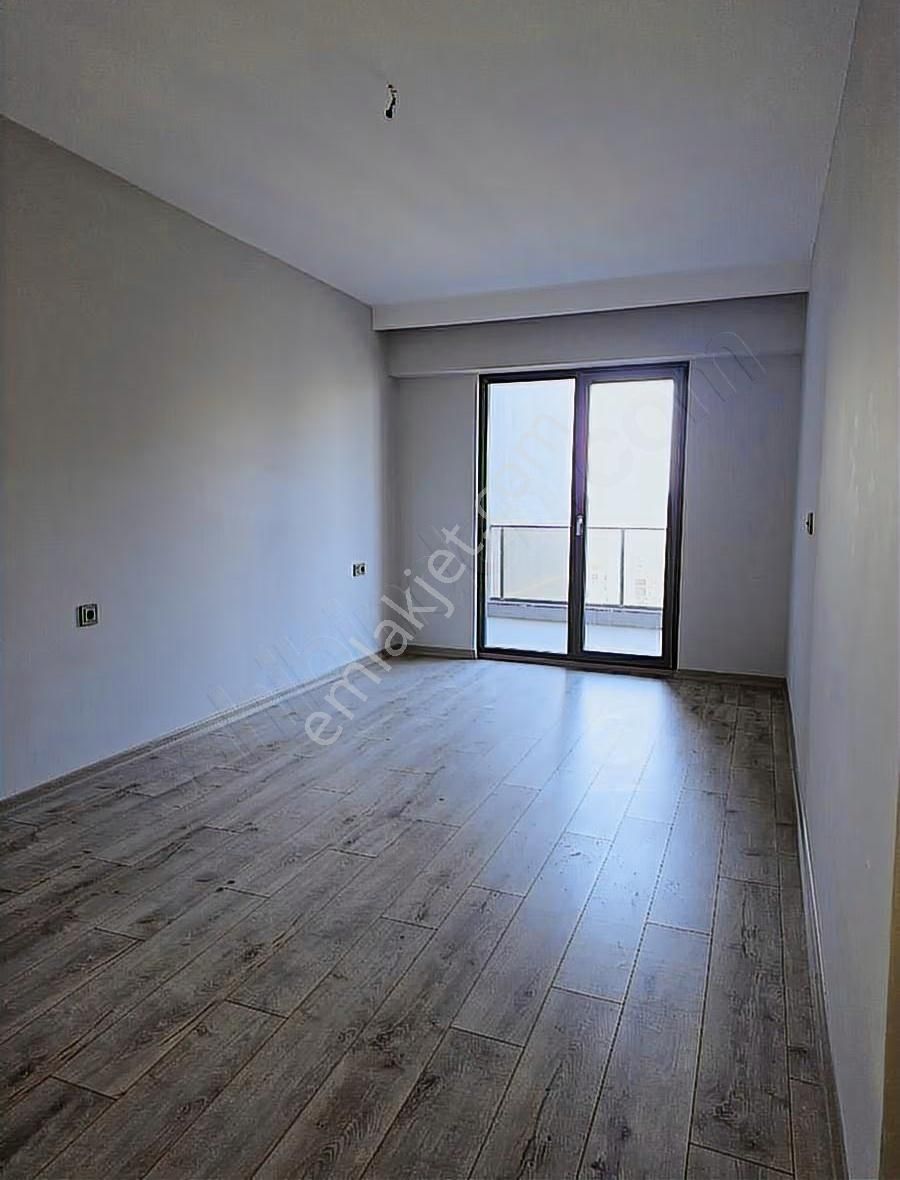 Panaroma Sitesinde 3,5+1 Geniş Sıfır Lüx Kiralık Daire - Görsel 2