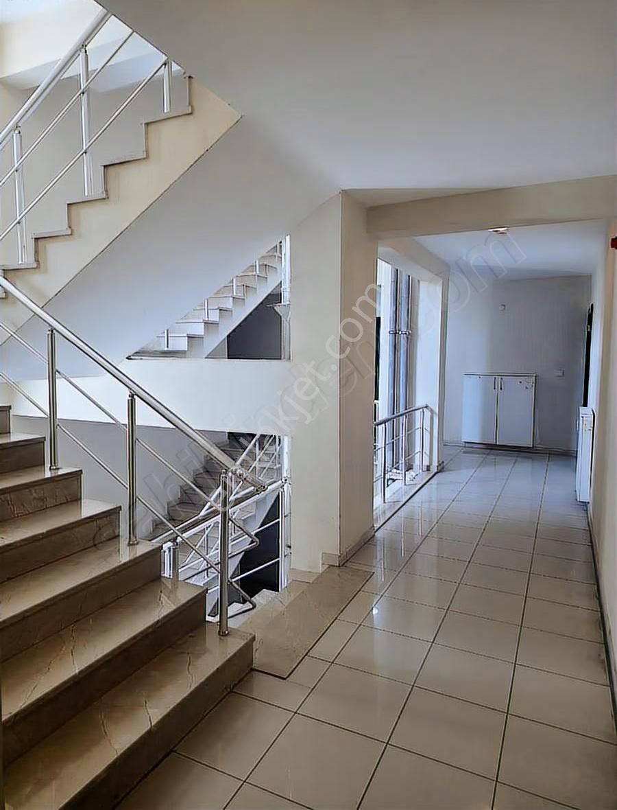 Görükle'de Müthiş Konum Satılık Eşyalı 2+1 Daire - Görsel 12