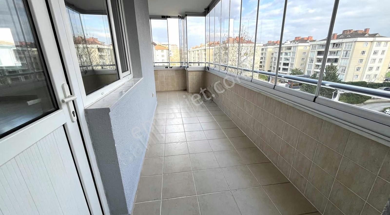 Altınşehirde 3+1 Kiralık Daire - Görsel 15