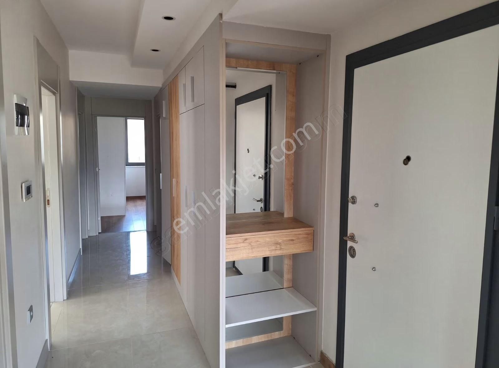 Kayapa'da Özel Kat Teraslı Süper Lüks Kiralık 3+1 Daire. - Görsel 23