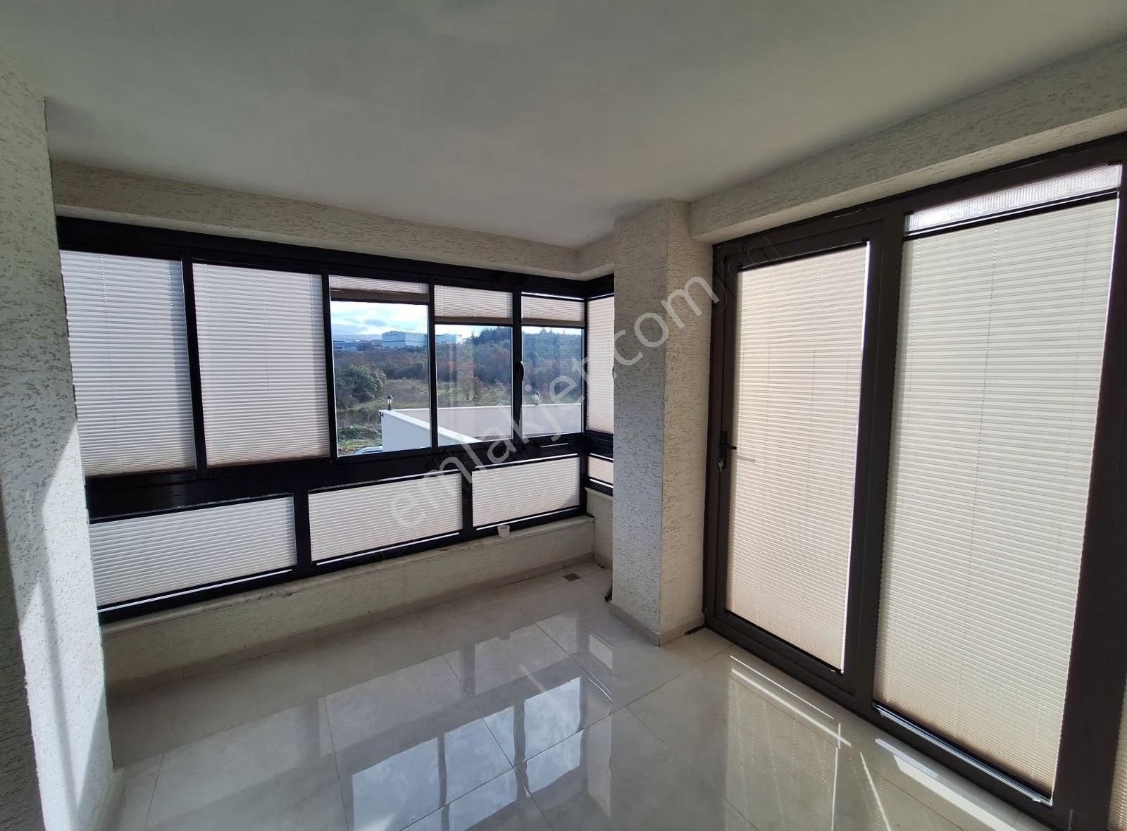 Kayapa'da Özel Kat Teraslı Süper Lüks Kiralık 3+1 Daire. - Görsel 28