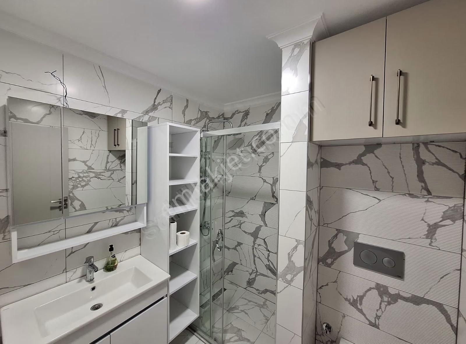 Kayapa'da Özel Kat Teraslı Süper Lüks Kiralık 3+1 Daire. - Görsel 34