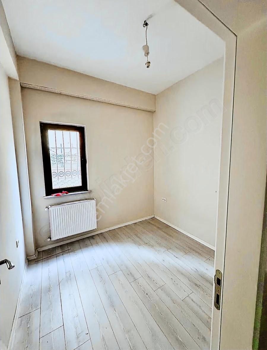 Demircide Satılık Kira Getirili Geniş 2+1 - Görsel 3