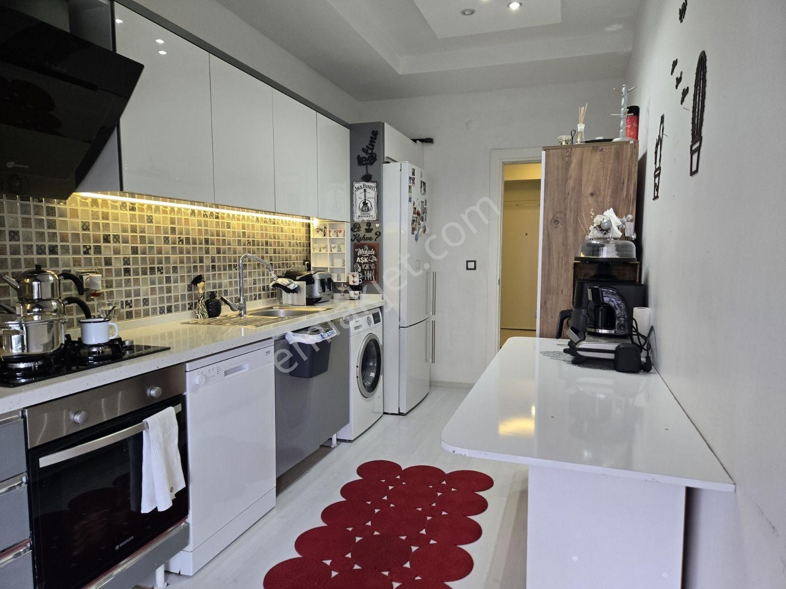 Beyoğlu Konakları Sitesi Yazlık Tanında Eşyalı Kiralık Daire - Görsel 15