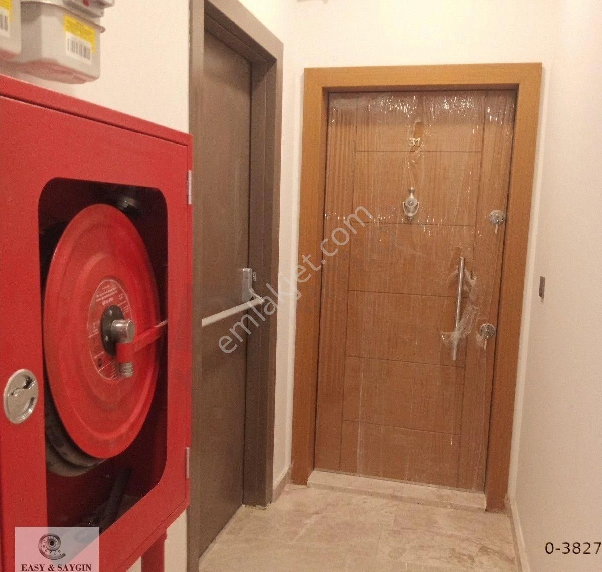 Dikilitas Ana Cadde Üzerinde Sıfır Binada Kapali Otoparklı Sehir Manzarali 2+1 Dairemiz - Görsel 11