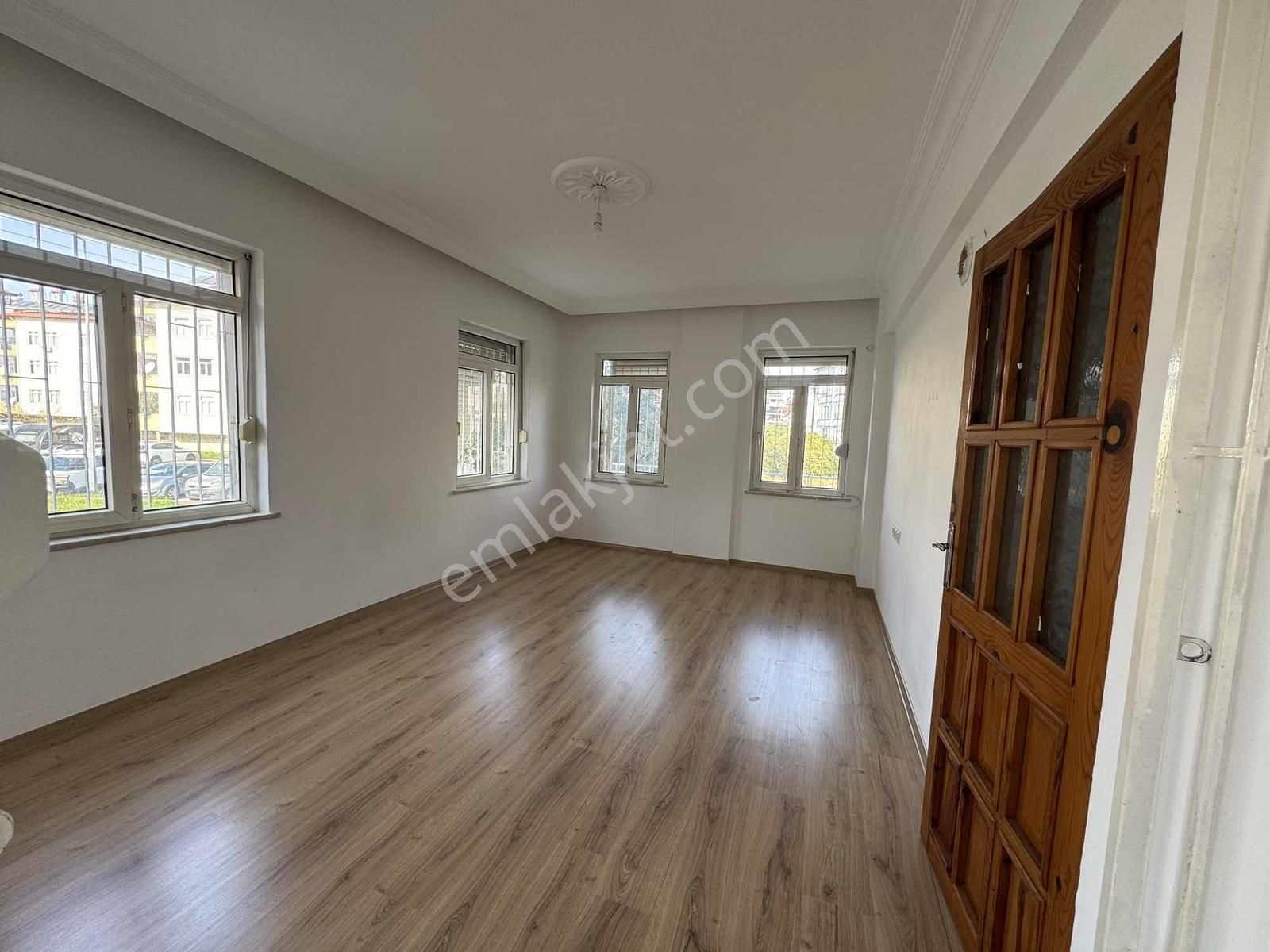 Metrekare Emlak'tan Kiralık 3+1 Daire