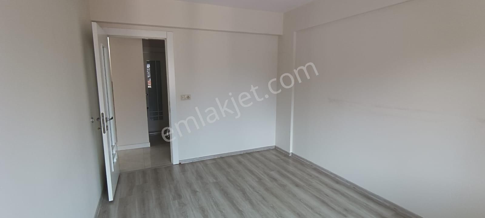 Ender Uysal Gayrimenkulden Zeytinköy Mahallesin De Kiralık Balkonlu Teraslı Dublex Daire... - Görsel 7