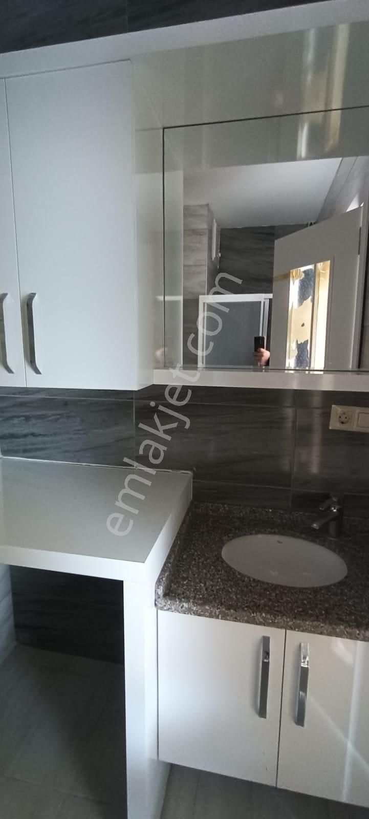 Ender Uysal Gayrimenkulden Zeytinköy Mahallesin De Kiralık Balkonlu Teraslı Dublex Daire... - Görsel 15