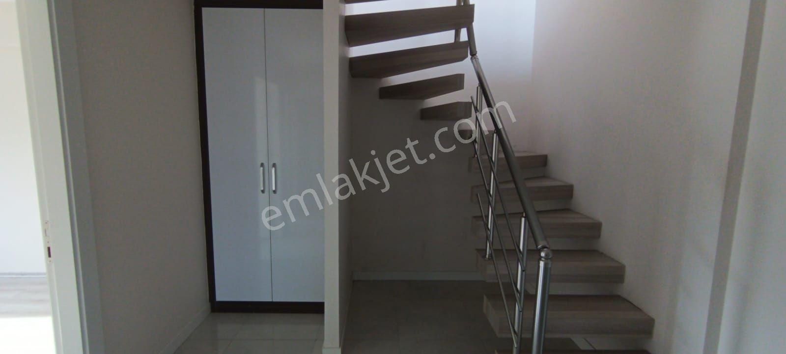 Ender Uysal Gayrimenkulden Zeytinköy Mahallesin De Kiralık Balkonlu Teraslı Dublex Daire... - Görsel 14