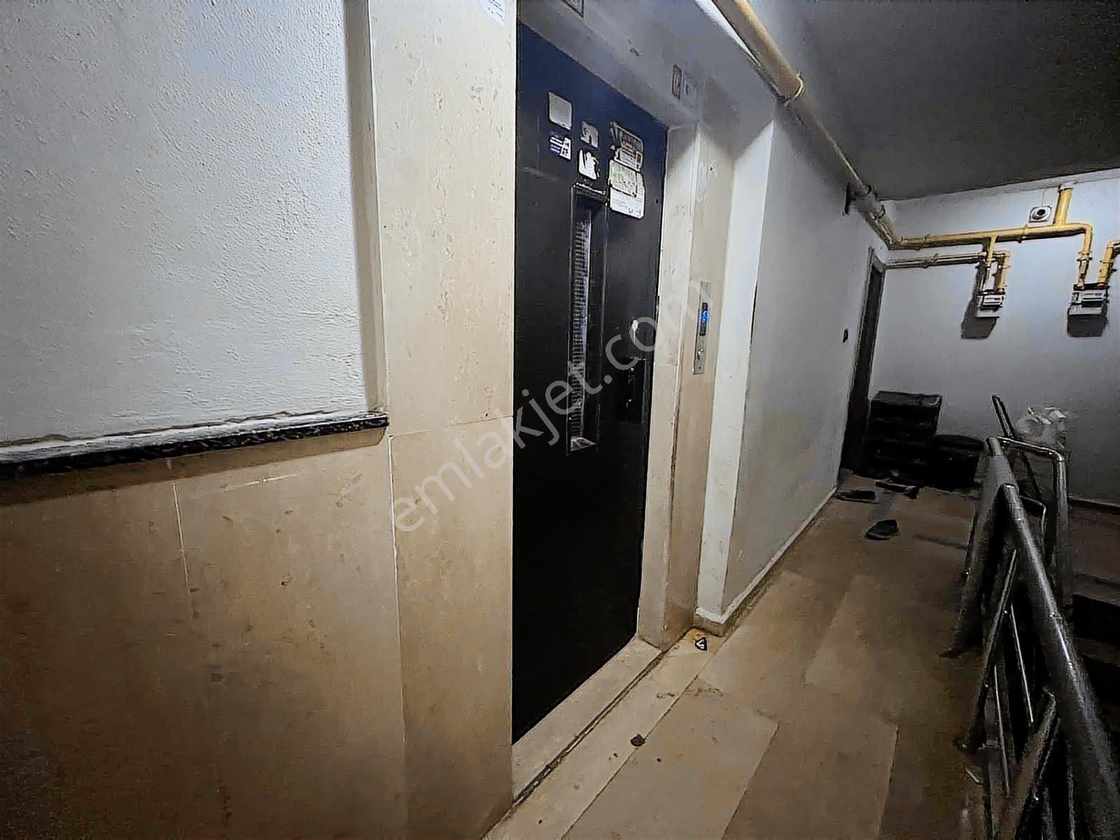 Yeşilloft'tan Satılık Bakımlı 2+1 Daire - Görsel 24