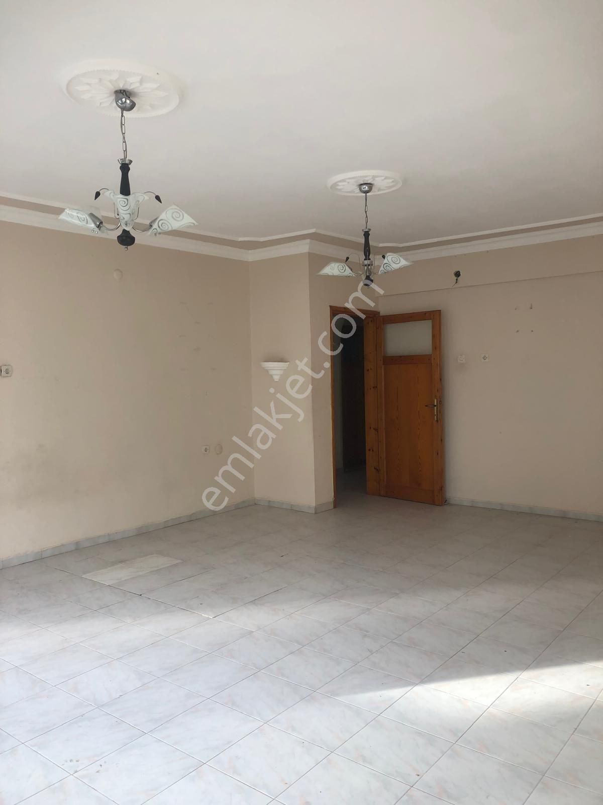 Aydın Söke Çeltikçi Mah. 3+1 İkinci Kat Sobalı Kiralık Daire - Görsel 8