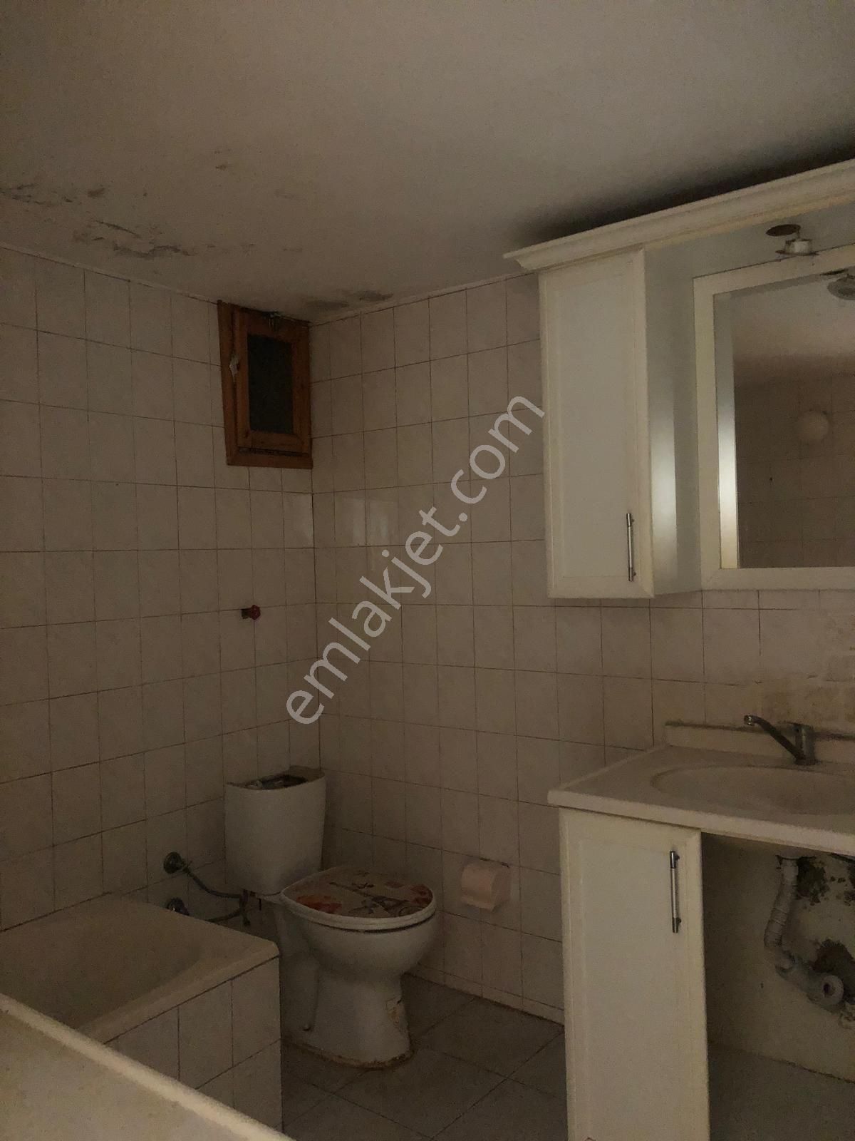 Aydın Söke Çeltikçi Mah. 3+1 İkinci Kat Sobalı Kiralık Daire - Görsel 11