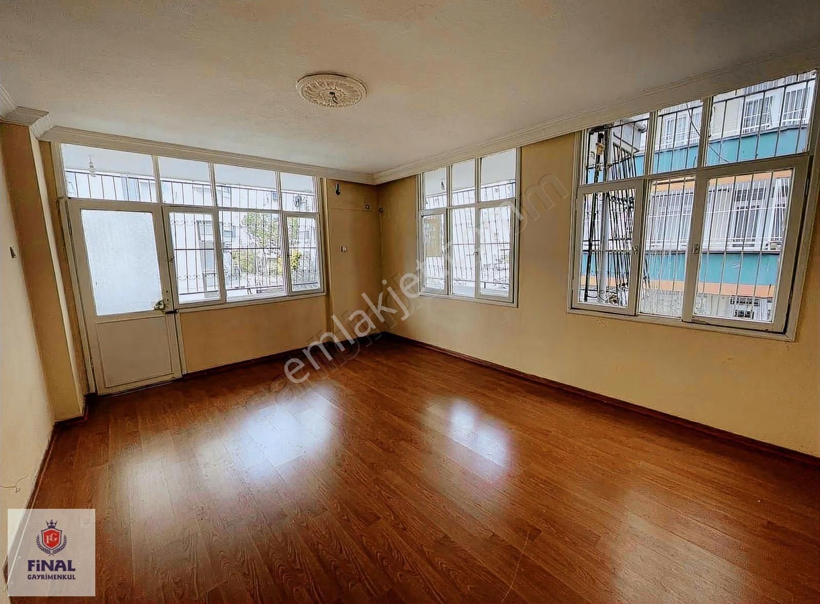 Final'den Buhara Ortaokulu Civarı 3+1 K. Mutfaklı Kiralık Daire