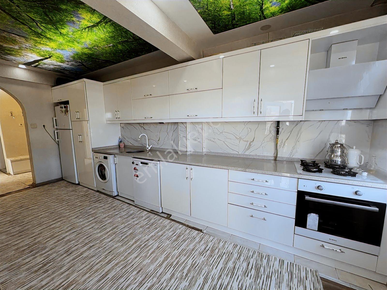 Yeşilloft'tan Acil Satılık 3+1 Daire - Görsel 23