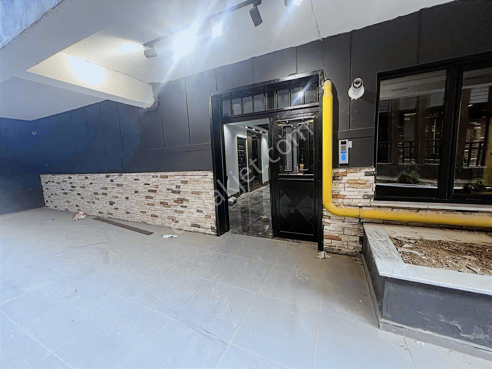 Yeşilloft'tan Satılık 1+1 Daire En Üst Kat - Görsel 19