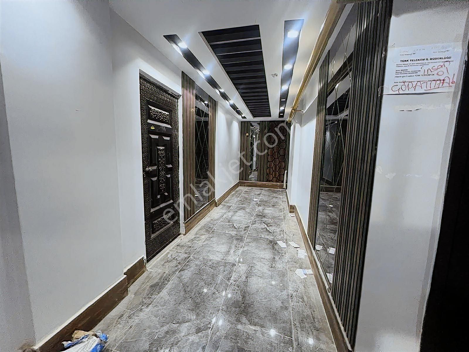 Yeşilloft'tan Satılık 1+1 Daire En Üst Kat - Görsel 18