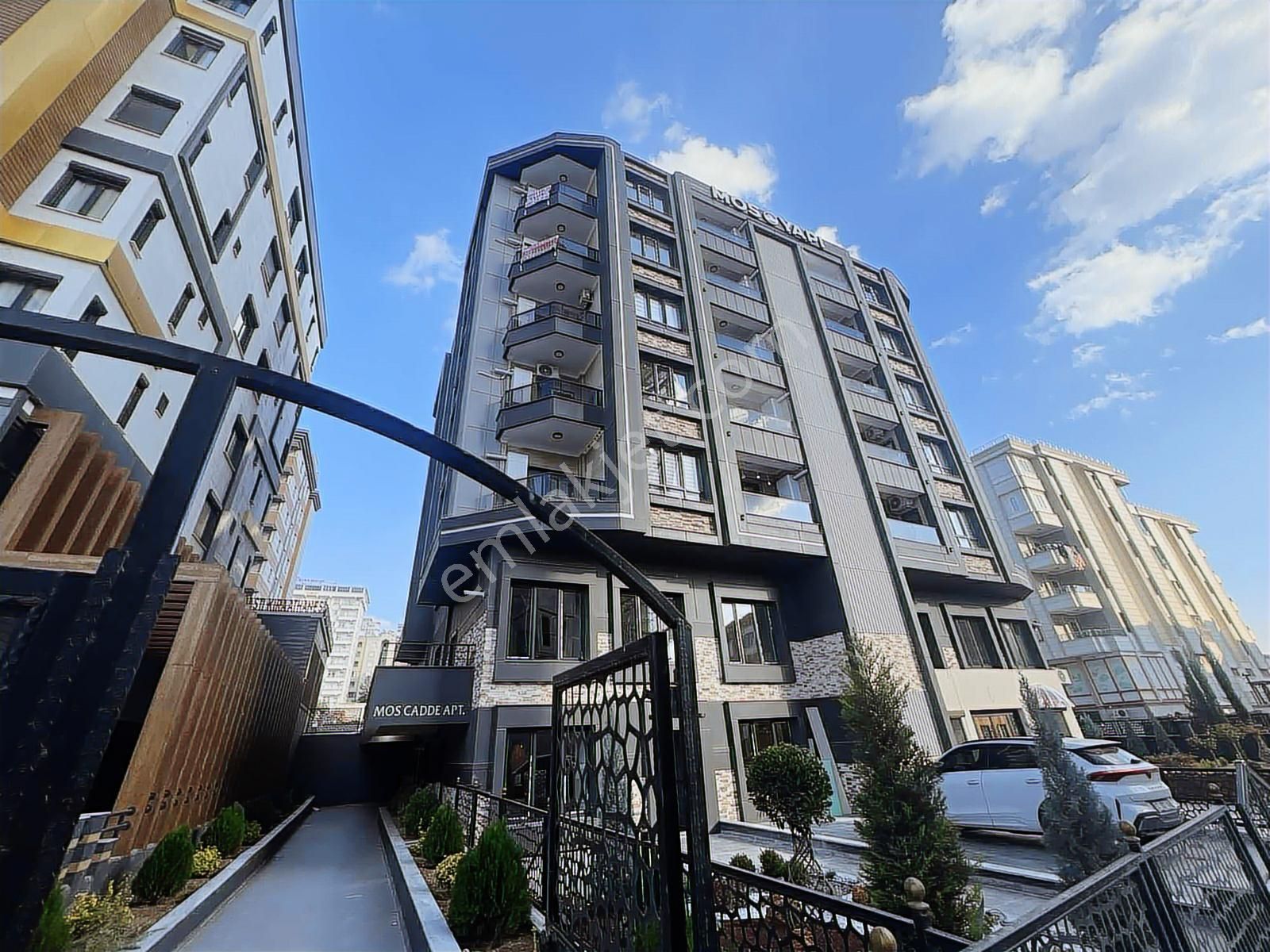 Yeşilloft'tan Satılık 1+1 Daire En Üst Kat