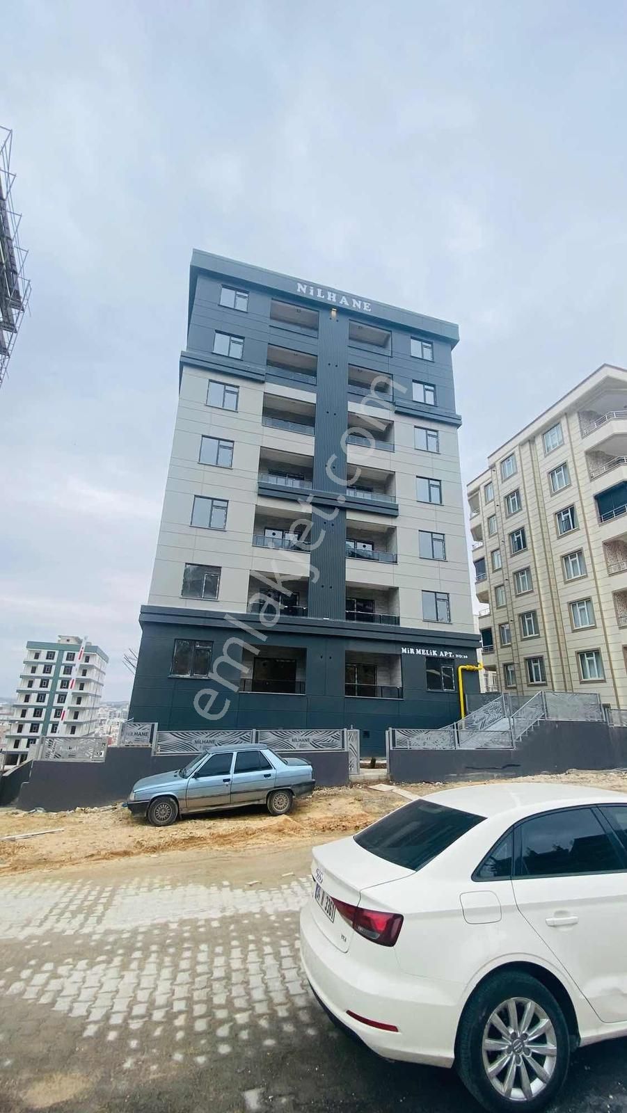 Yeşilloft'tan 8.kat Acil Satılık 2+1 Daire - Görsel 2