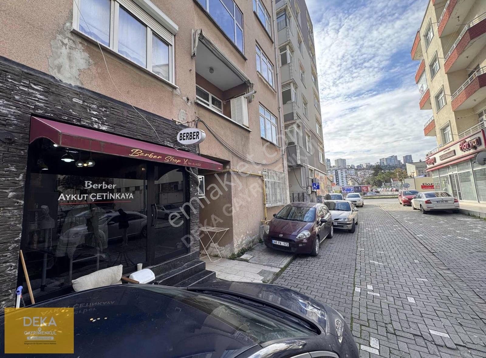 Deka Gayrimenkul'den Cadde Üzerı Devren Kıralık Kuaför Salonu - Görsel 4