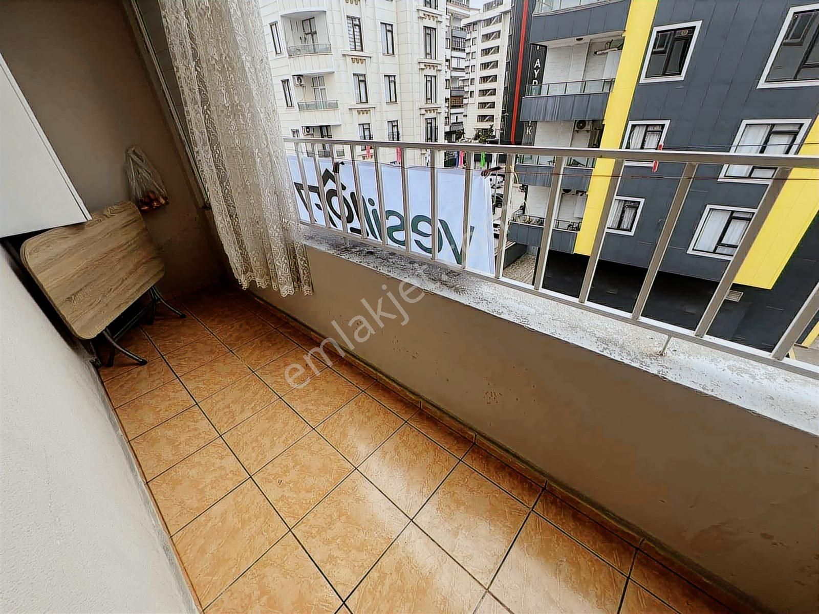 Yeşilloft'tan Satılık 3+1 Daire - Görsel 8