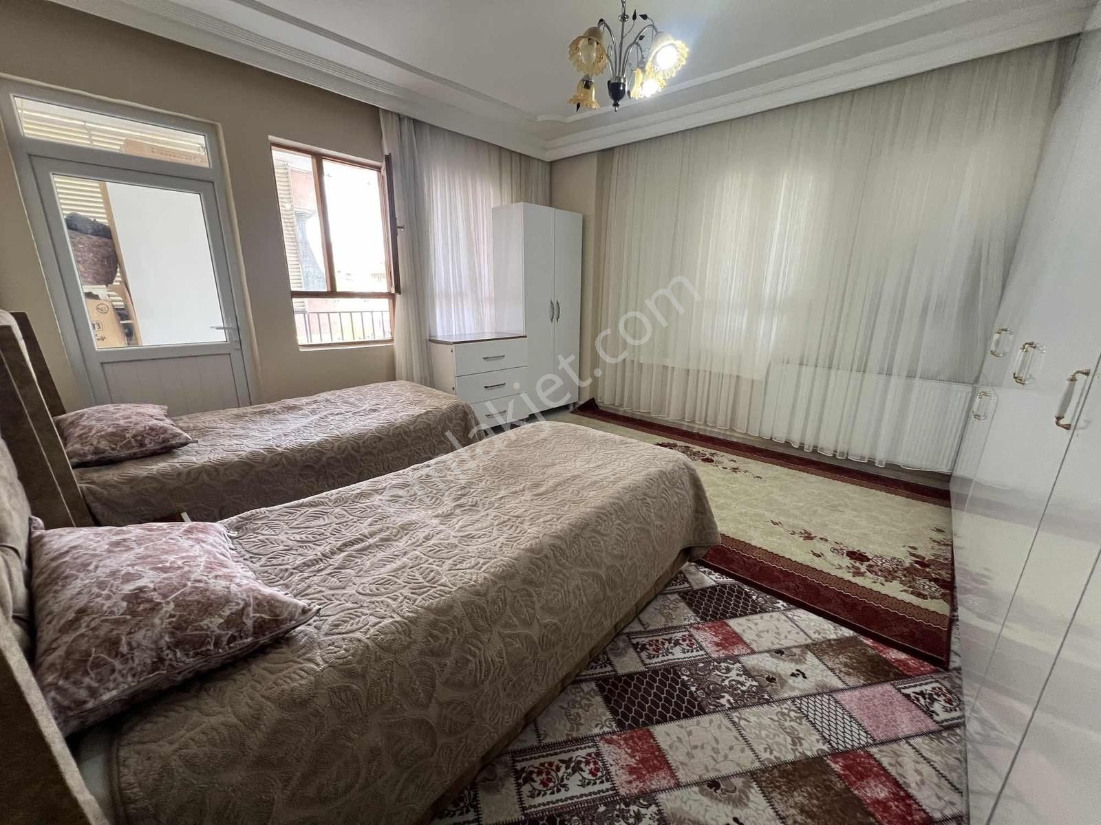 Yeşilloft'tan Acil Satılık 3+1 Daire - Görsel 10
