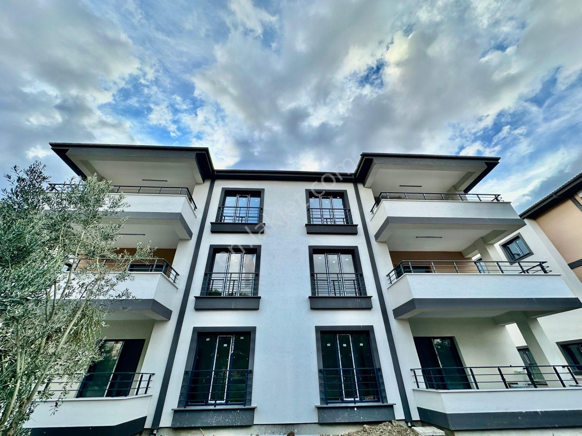 ꧁ay Emlaktan꧂avcılar'da Yüzme Havuzlu Lüks Butik Sitede Denize Sadece 300 Mt Satılık 2+1 Daire - Görsel 29