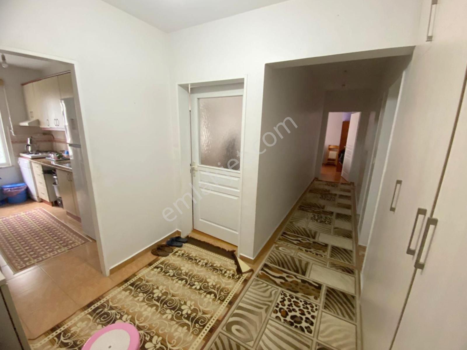 Mertcan'dan Kurtköy Mesken Bloklarında Ara Kat Balkonlu 2+1 - Görsel 12