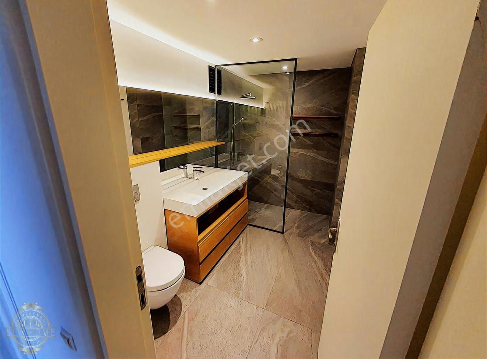 Nişantaşı Topağacı'nın Prestijli Sitesinde Geniş Kiralık 3,5+1 - Görsel 2