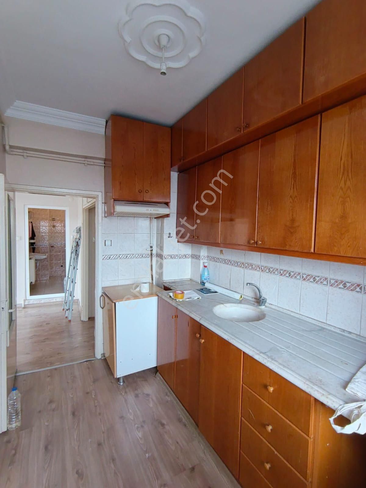 Hürriyet Mahallesinde İci Temiz Satılık Daire - Görsel 15