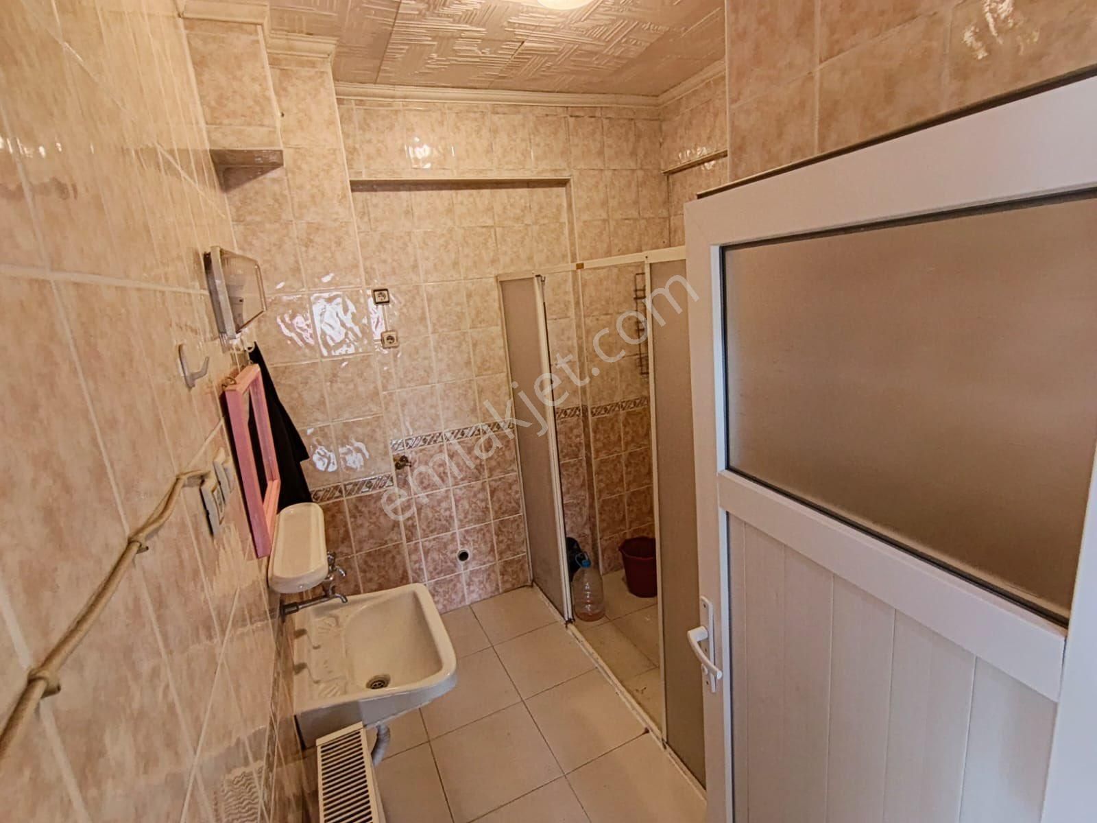 Hürriyet Mahallesinde İci Temiz Satılık Daire - Görsel 12