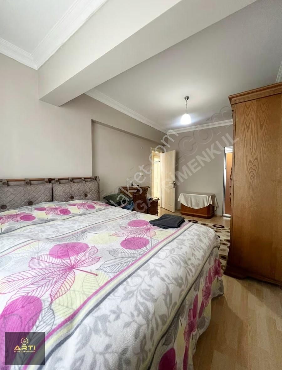 Beylikdüzü'nde Metrobüs'e 5 Dk 130 M2 3+1 Site İçi Satılık Daire - Görsel 5