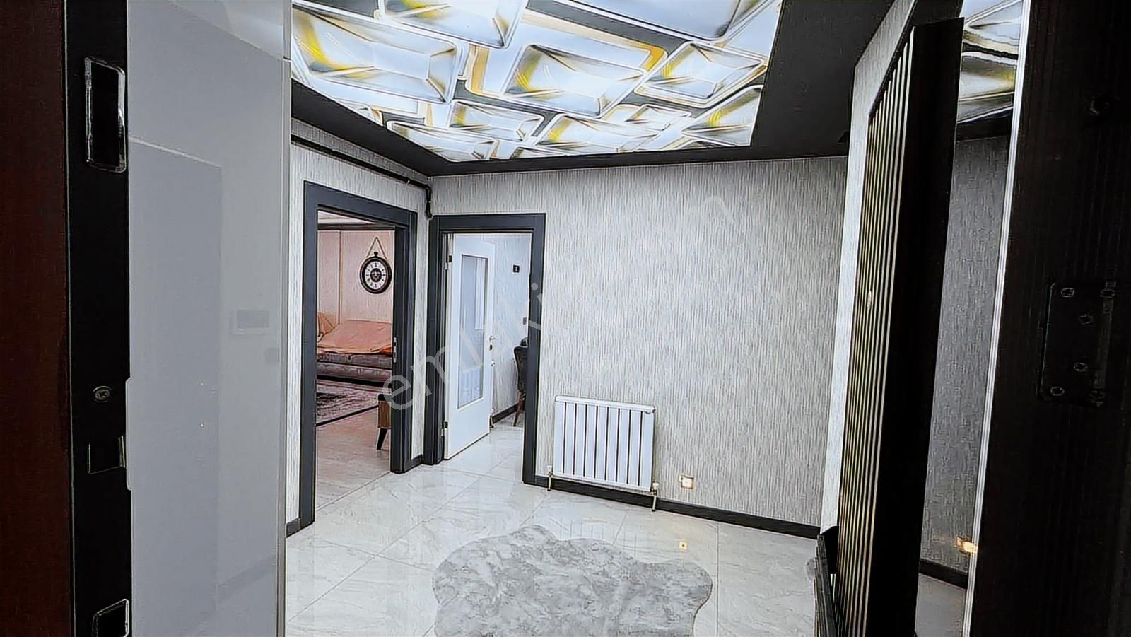 Ufuktepe Merkez De Yeni Bina Da Orta Katta Ultra_lüx Eşyalı Kira - Görsel 5